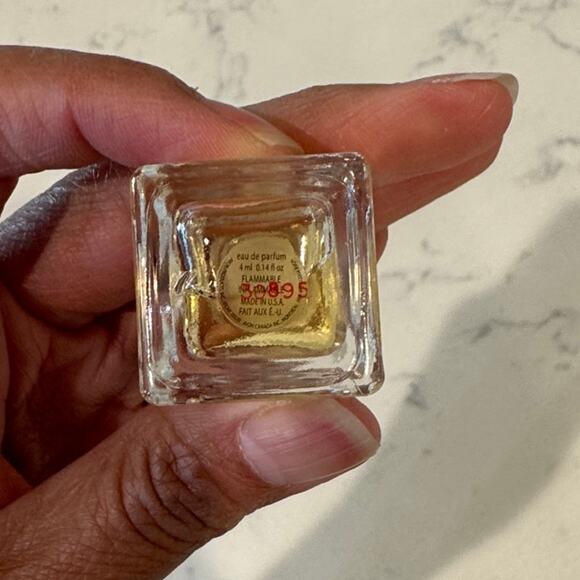 Avon vintage TODAY PARFUM mini dab on .14 oz floral and musky - Picture 3 of 4